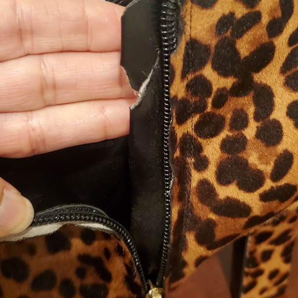 Marc Fischer Women Mayaely Animal Print Calf Hair Zip Up Booties 6.5 NWOT. - Picture 7 of 7